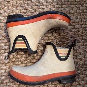 Pendleton rain boots size 9